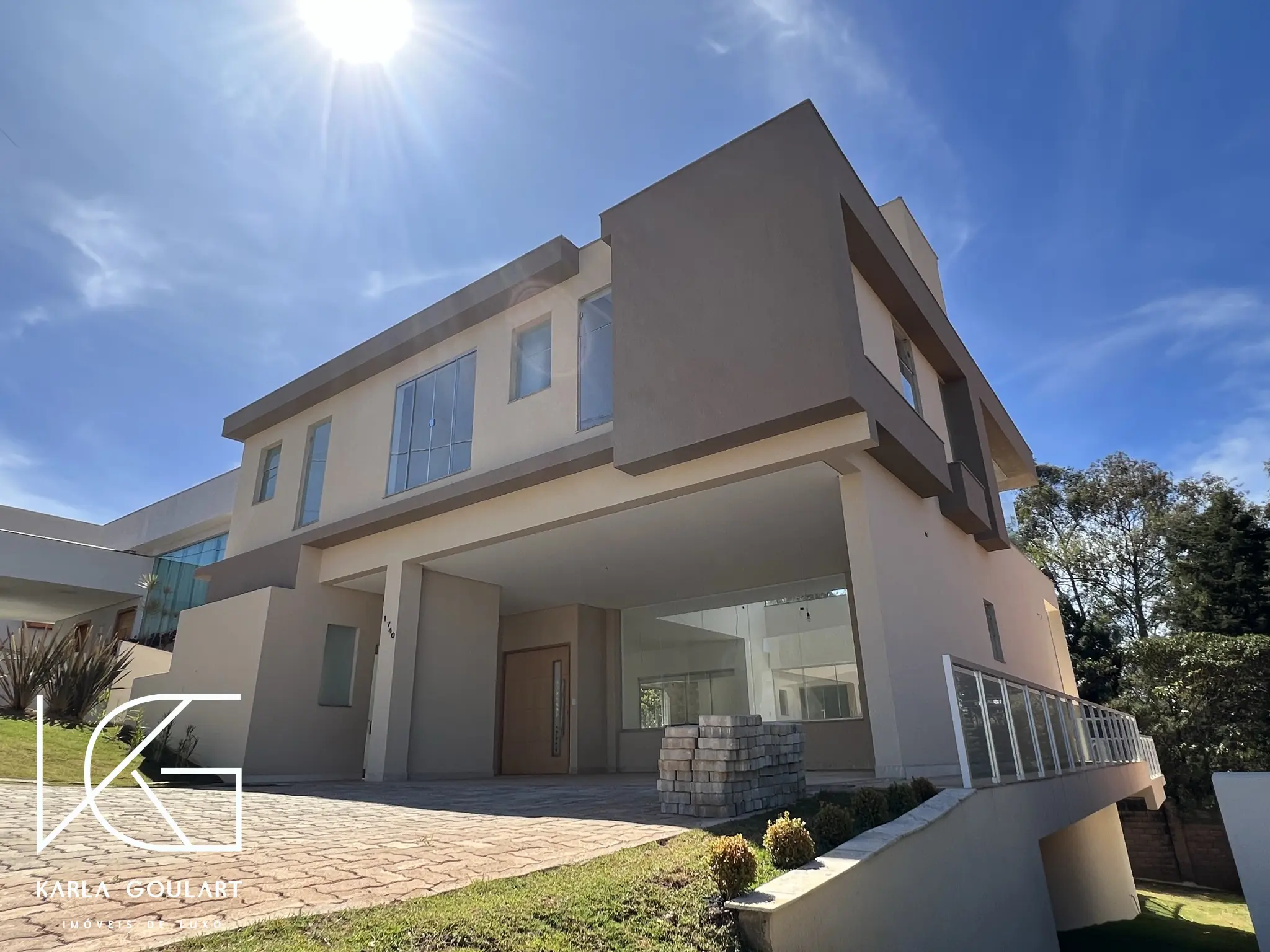 Fachada 2 Casa com 4 quartos, 385m2, a venda por R$2.890.000 – Residencial Flores– Alphaville Lagoa dos Ingleses- Nova LimaMG